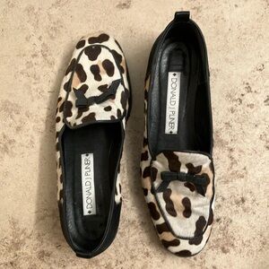 Donald Pliner Leather Loafers- Size 8.5